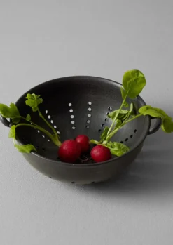 TOAST Ceramics|Kitchen*Carla Murdoch Berry Colander