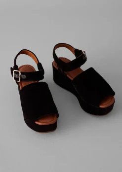 Women TOAST Sandals*Chie Mihara Velvet Platform Shoes