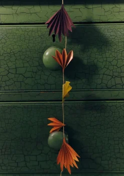 TOAST Christmas Decorations*Concertina Petal Paper Garland