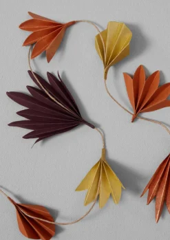 TOAST Christmas Decorations*Concertina Petal Paper Garland