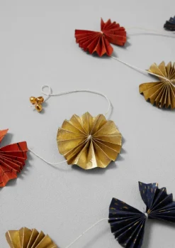 TOAST Christmas Decorations*Cosmos Lokta Paper Rosette Garland