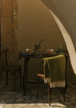 TOAST Textiles|Blankets & Throws*Geo Diamond Wool Blanket