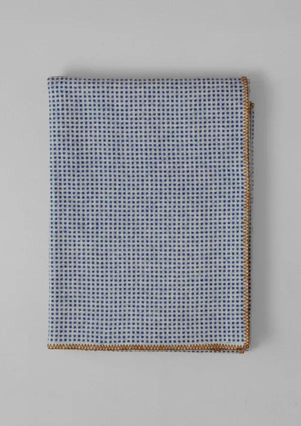 TOAST Textiles|Blankets & Throws*Jacquard Dot Wool Blanket