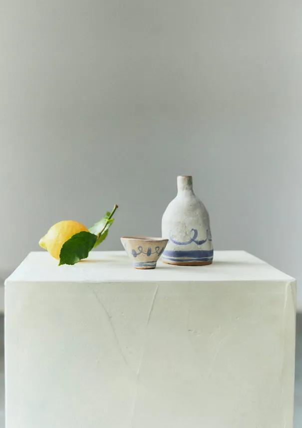 TOAST Decorative Pieces|Ceramics*Kate Semple Scroll Slab Bottle