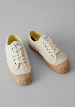 Women TOAST Trainers & Plimsolls*Novesta Star Master Plimsolls