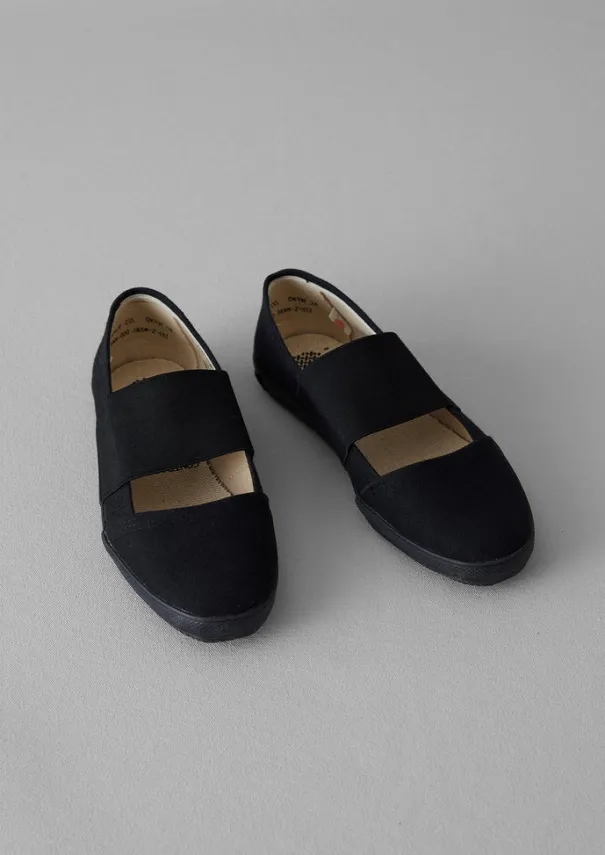 Women TOAST Trainers & Plimsolls*Pras Canvas Pumps